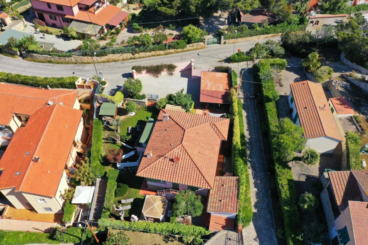 Villa Fiore Apartments Portoferraio Exterior photo