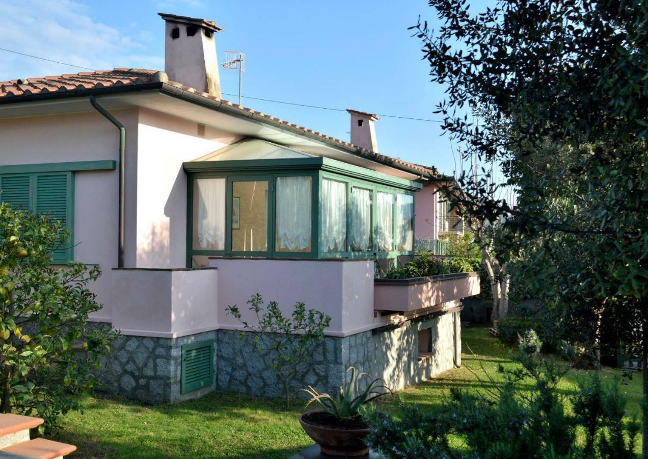 Villa Fiore Apartments Portoferraio Exterior photo